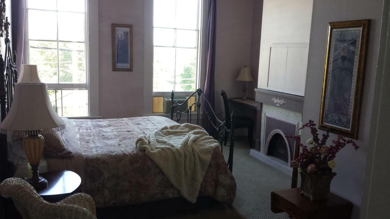 The Inn In Westport Экстерьер фото