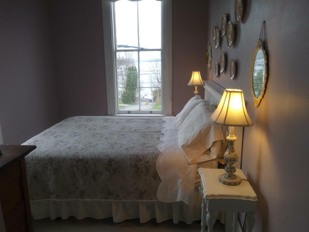 The Inn In Westport Экстерьер фото